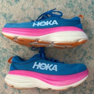 Hokas Bondi 8